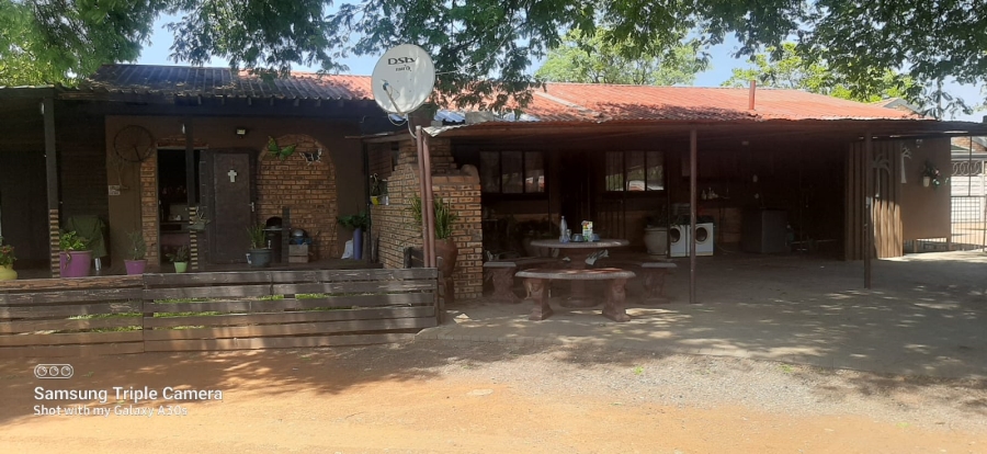 3 Bedroom Property for Sale in Rustenburg North North West